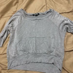 GUESS crewneck